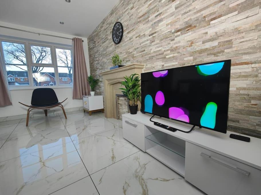 Tyburn Home, Birmingham With Free Parking Экстерьер фото