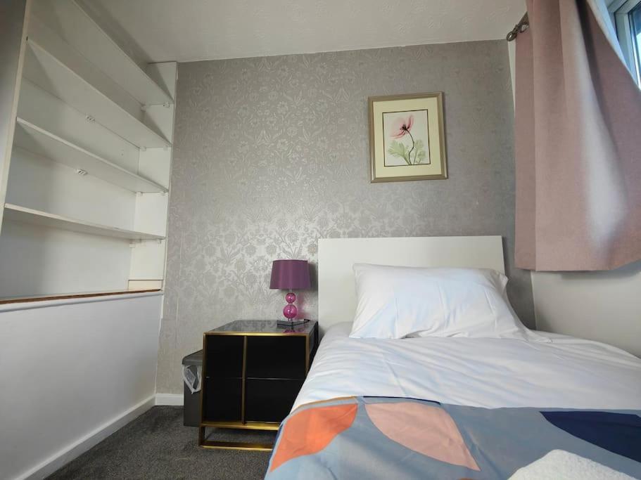 Tyburn Home, Birmingham With Free Parking Экстерьер фото